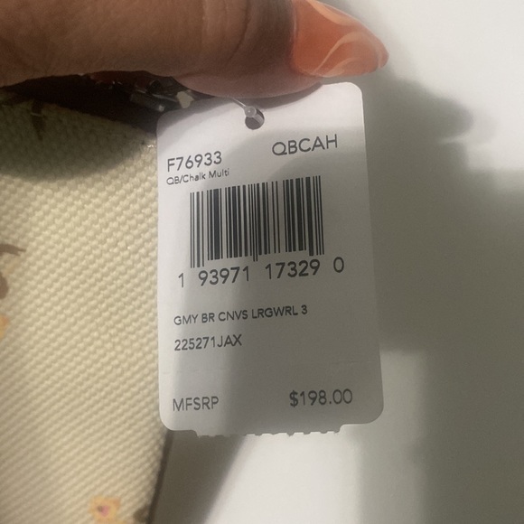 Coach Vandal Bear Collab Clutch - Picture 5 of 5